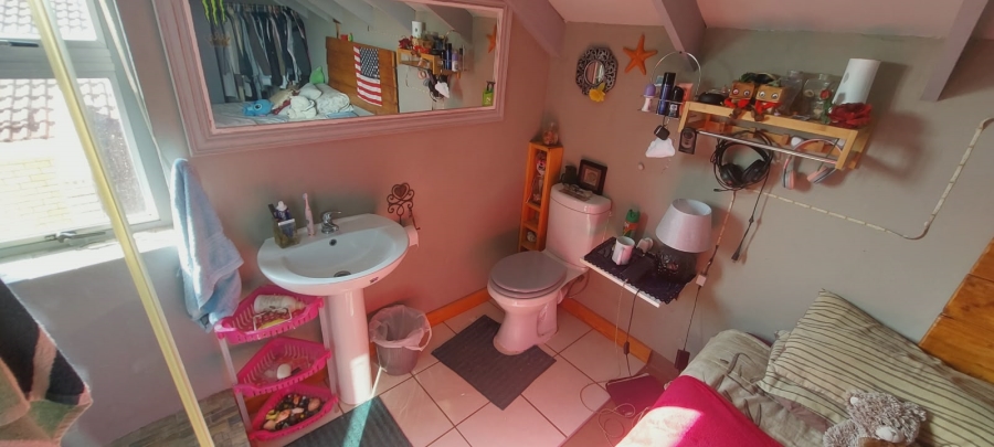 3 Bedroom Property for Sale in C Place Eastern Cape